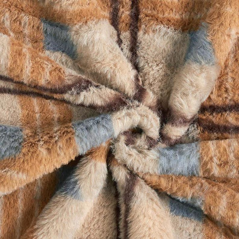 large checked faux fur – anemone,  image number 4