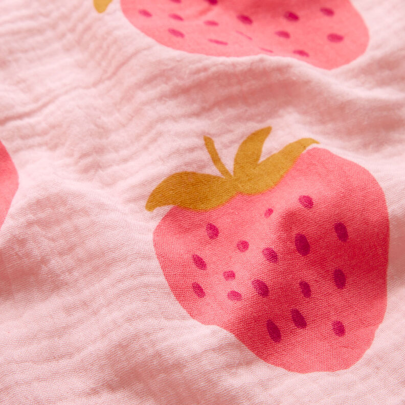 Double Gauze/Muslin Giant strawberry | by Poppy rosé/pink,  image number 2